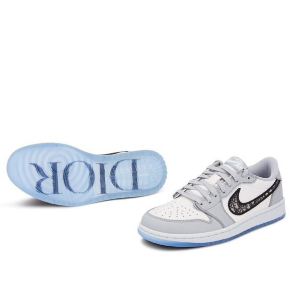 EUC Men’s Size 8 (Euro Sz 41) Dior X Air Jordan 1 Low Sneakers Grey/Black-Sail - Picture 3 of 17